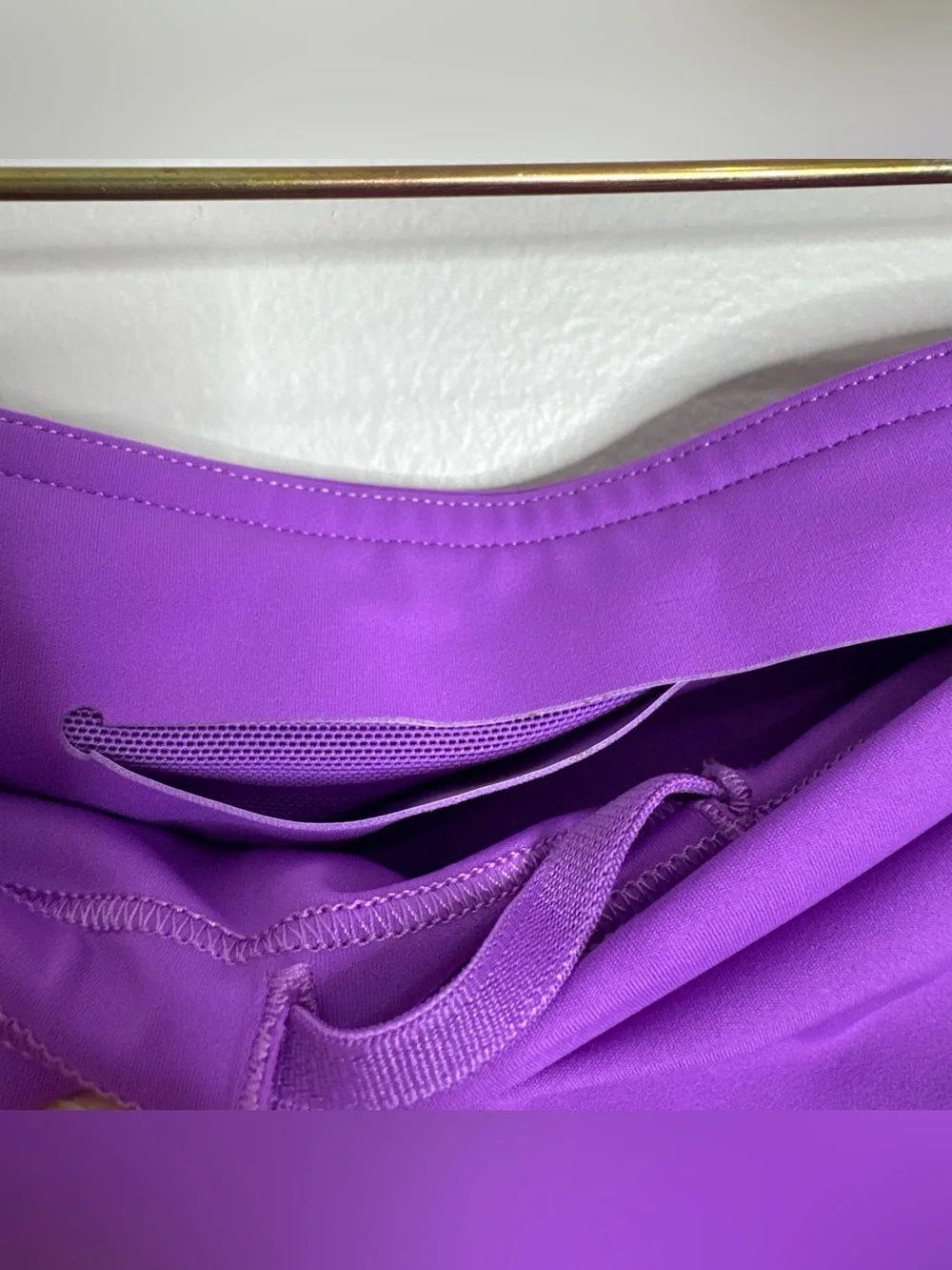 Lululemon Women's 6 Base Pace High Rise Tight Leggings Moonlight Magenta Purple